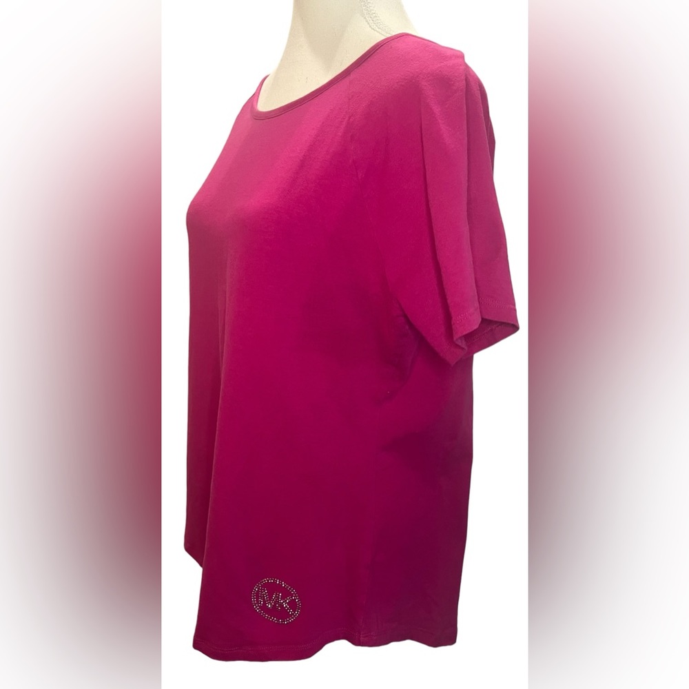 MICHAEL KORS pink T shirt with rhinestone logo | Size large with silver neck zip
